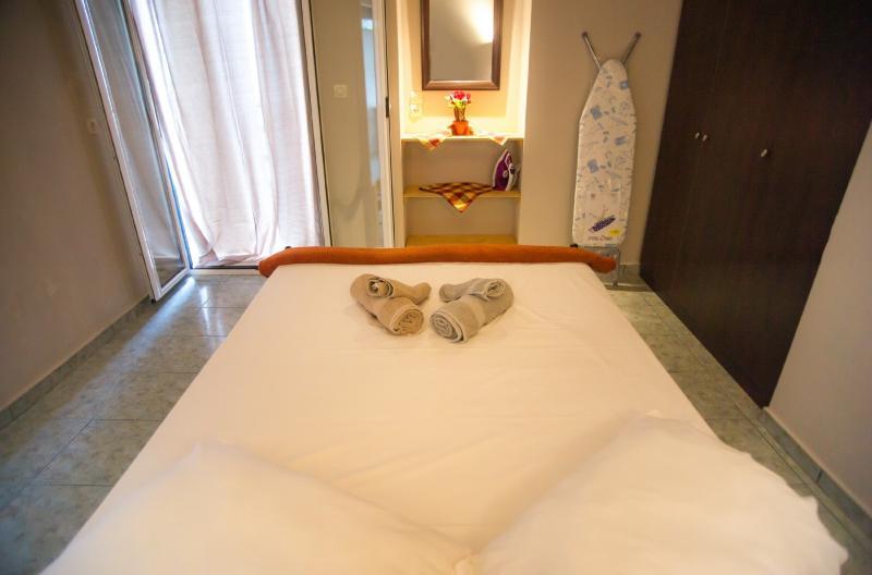 Filippion Hotel Mantzavináta Eksteriør billede